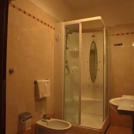 Bed & Breakfast Rosmini 2*