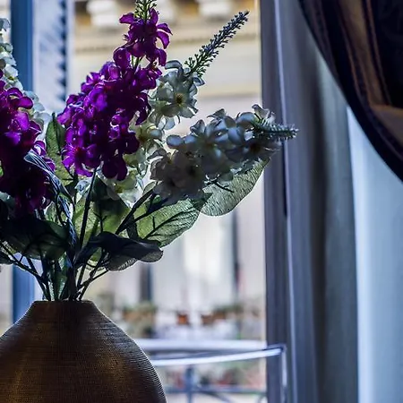 Bed & Breakfast Rosmini 2*