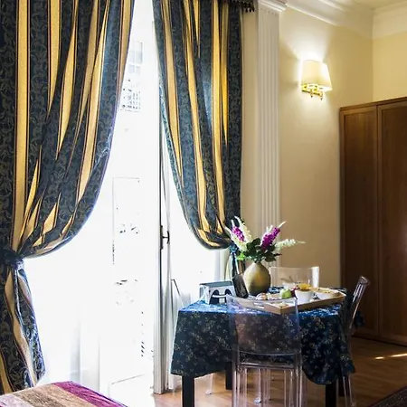 Rosmini Bed & Breakfast 2*