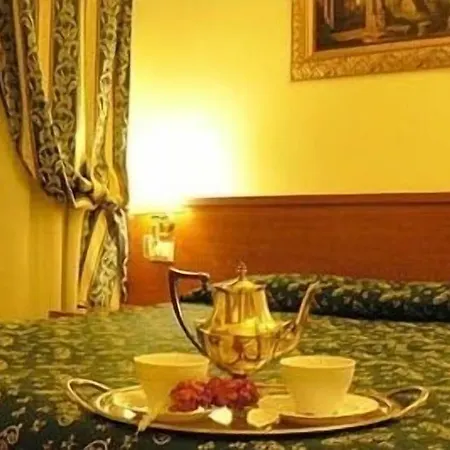 Rosmini Oda ve Kahvaltı Roma