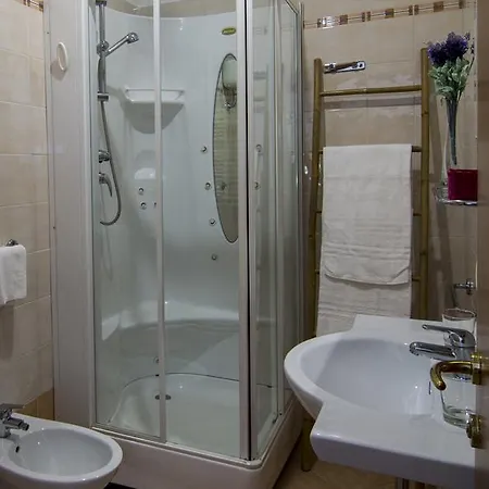 Rosmini Bed and breakfast 2*