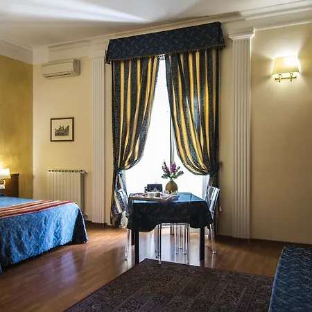 Bed and breakfast Rosmini 2*