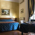 Rosmini Bed and breakfast 2*