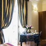 Rosmini Bed & Breakfast 2*