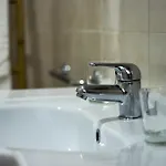 Rosmini Bed & Breakfast 2*